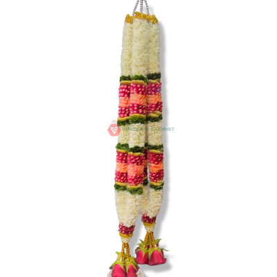 Rose Petals & Sampangi Wedding Garland