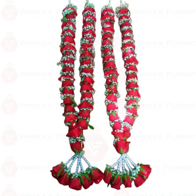Red Rose + Baby Breath Garland (Each)